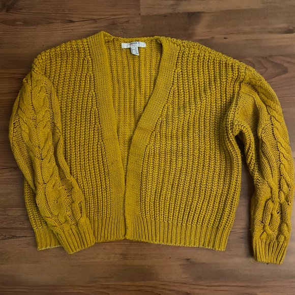 Yellow Cardigan – Forever 21 - Picture 2 of 5